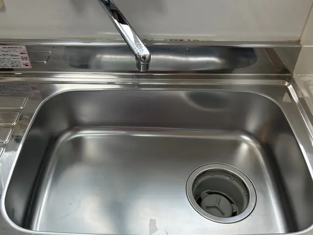 セットでお得に！キッチンとレンジフードの水回り2点！サービスの画像