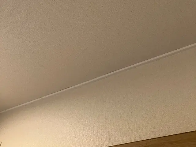 クロス剥がし、クロス張り替え作業承ります！サービスの画像