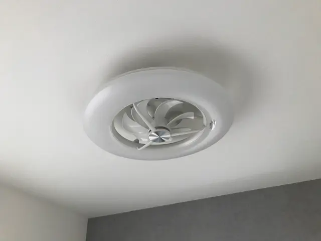 【福岡エリアの照明の取り付け！】丁寧・迅速対応！有料駐車代は当店が負担！サービスの画像