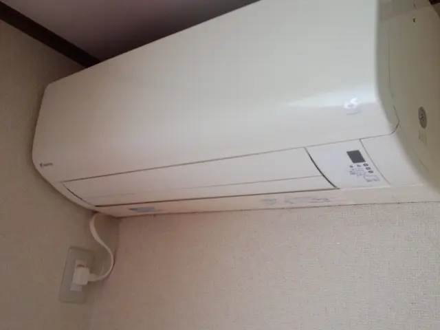 【品質重視の専門店】ドレンパンの分離や分解で、内部や裏側の雑菌も除去致します♪サービスの画像