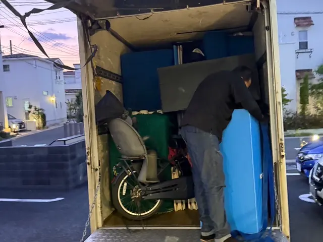 【格安×安心×24時間年中】格安引越し｜作業員2名・荷物量で料金調整◎サービスの画像