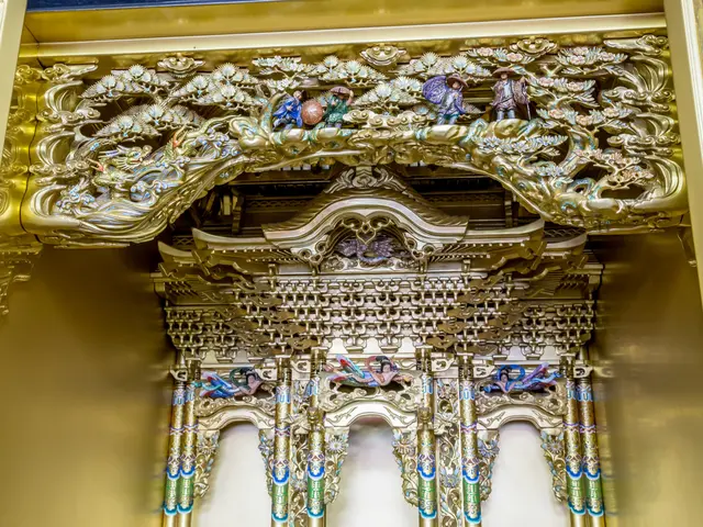 【創業昭和45年】☆年中無休☆熟練の技術でお仏壇を美しく仕上げます。お預かり専門サービスの画像