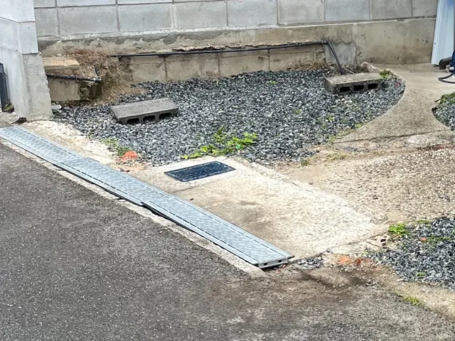 完全自社施工！アスファルト補修サービスの画像