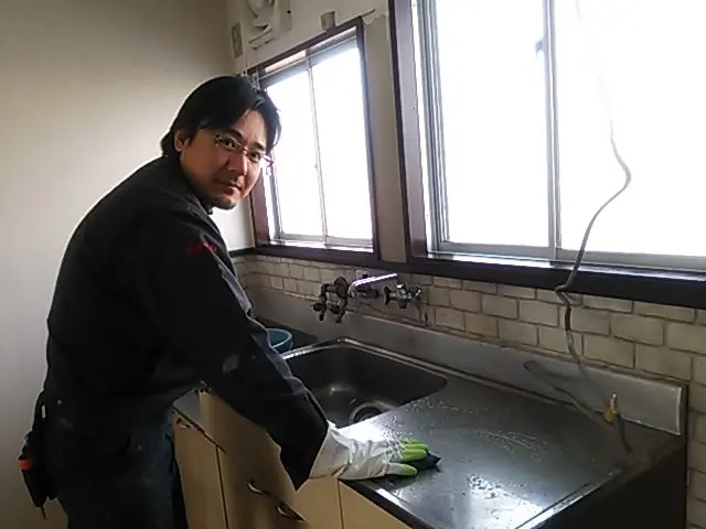 年間300件の実績！キッチンコート、フローリングワックスサービスいたします！サービスの画像