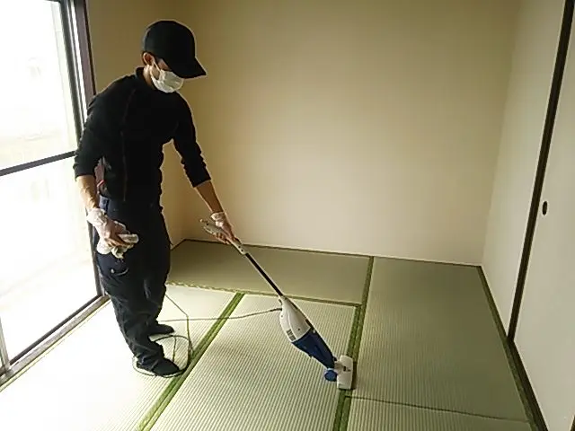 年間300件の実績！キッチンコート、フローリングワックスサービスいたします！サービスの画像