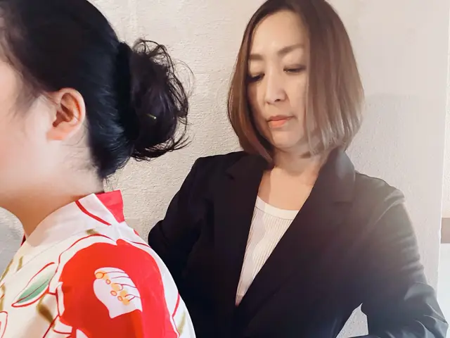 大手経験の店長が必ずお伺い！着崩れしない快適な美しい装いをあなたのお手元で