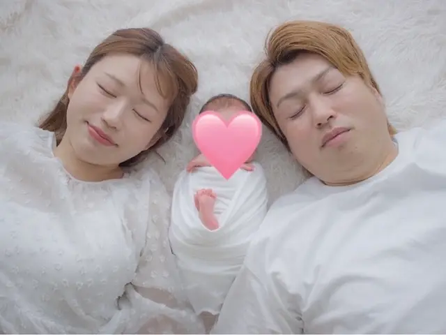 ご自宅で安心♪赤ちゃんの小さな一瞬を残す♡関西出張ニューボーン＆ご家族フォト