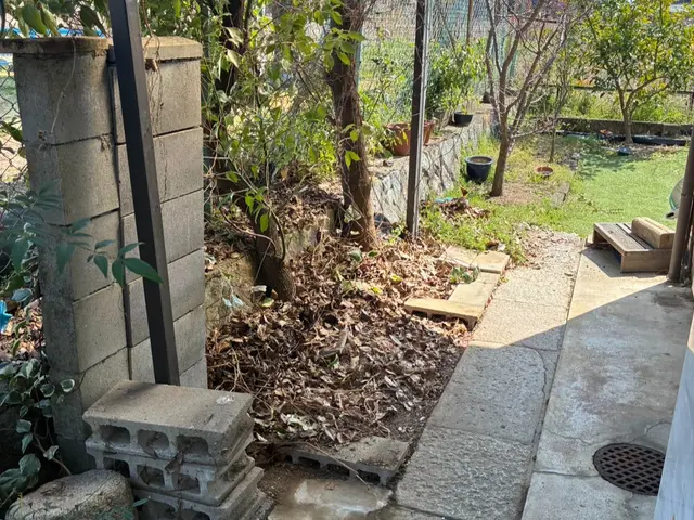 物置の解体、処分は当店にお任せください！！サービスの画像