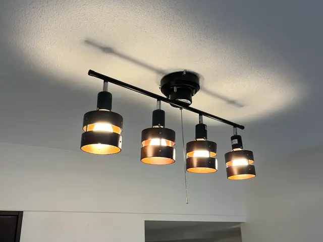 お引越しの時期！業者様、戸建、マンション対応！安心のクオリティでバッチリ綺麗に！サービスの画像