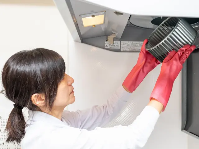 《おしどり夫婦の水回り掃除》女性お一人のご在宅でも安心です＠ラッシュワークスサービスの画像