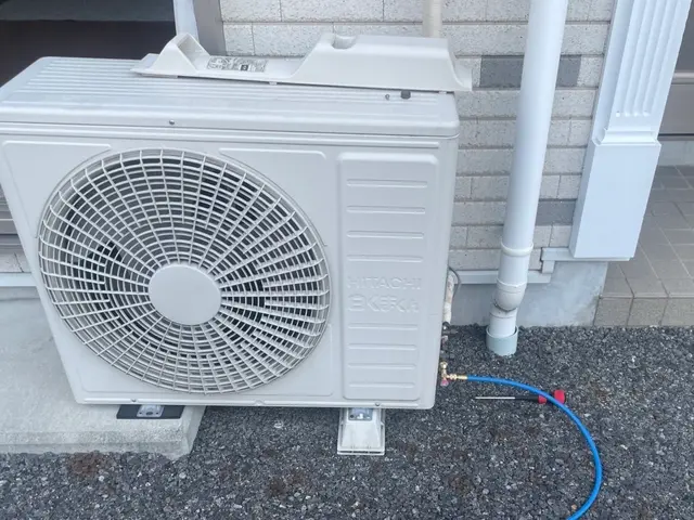 時間外も相談OK！約1時間少々で修理完了・保育士資格保有者も訪問できます。サービスの画像