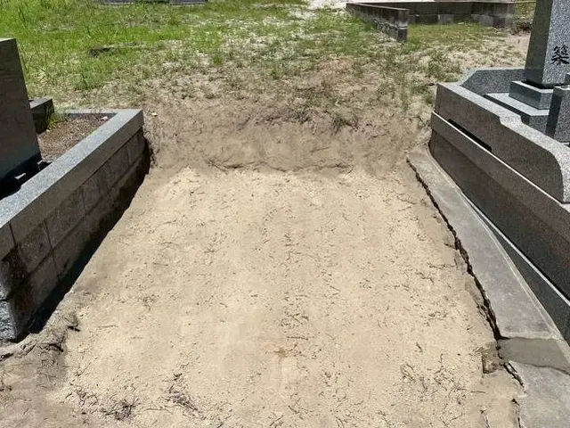 業界歴10年以上のプロが、大切なお墓を丁寧に。安心・納得の石材サービスサービスの画像