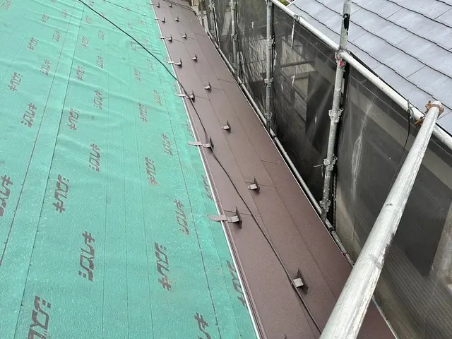 【屋根補修・葺き替え】丁寧な仕上がりと気持ち良い対応☆自社施工・仕上がり保証ありサービスの画像