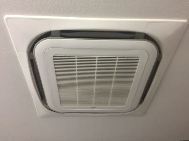 ☆複数台、法人案件も可能☆【エアコンクリーニング天井埋込タイプ】サービスの画像