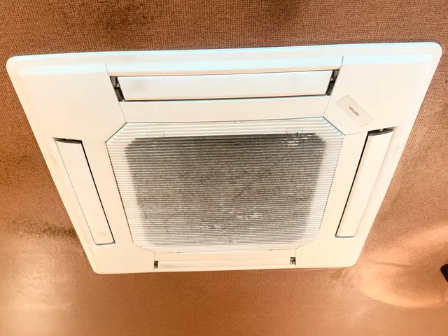 ☆複数台、法人案件も可能☆【エアコンクリーニング天井埋込タイプ】サービスの画像