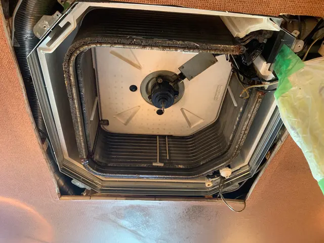 ☆複数台、法人案件も可能☆【エアコンクリーニング天井埋込タイプ】サービスの画像