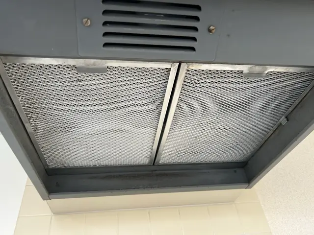 いつも男性1名と女性1名でお伺いします。大手会社の経験あり、実績1000件以上サービスの画像