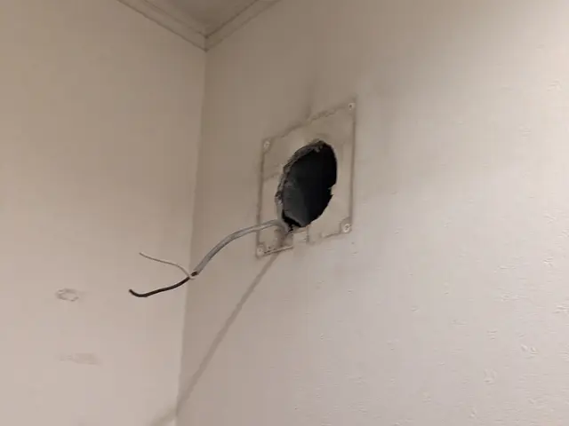 登録電気工事店○狭山市よりお伺い致します。保険加入済み！サービスの画像