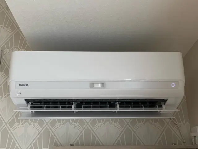 処分無料。安心と満足のエアコン工事を提供します。サービスの画像