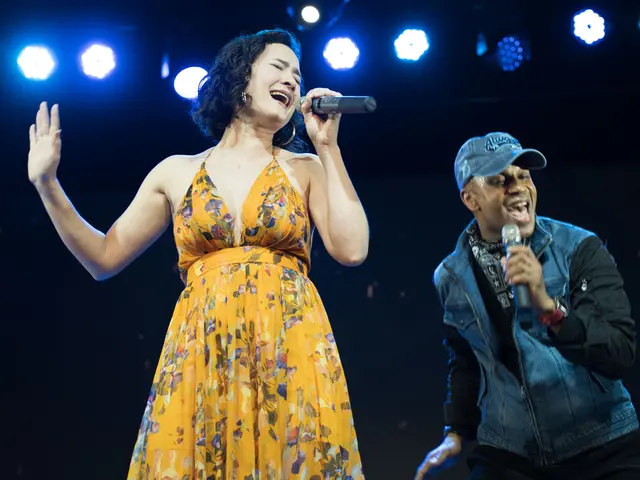 予約対応～企画・撮影・編集・納品まで当社スタッフがすべて対応します