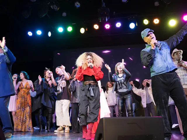 予約対応～企画・撮影・編集・納品まで当社スタッフがすべて対応します