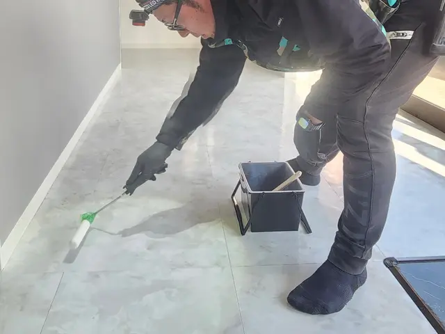 玄関や室内床の特殊コーティング　行政・自治体、ホテルからも依頼がある信頼の専門店サービスの画像