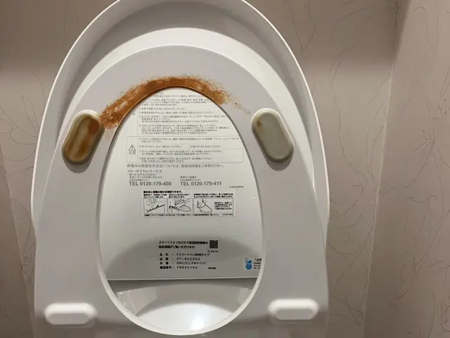 ◎有資格者がクリーニング！３年耐久性撥水コーティング開始◎尿石◎水垢◎黒済除去サービスの画像