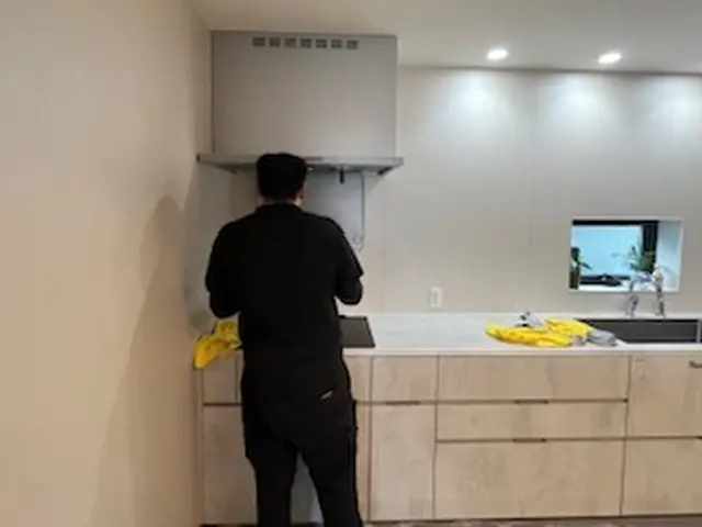 コーティングサービス、エプロン内まで含まれて隅々まで殺菌でいつも気持ちよく！サービスの画像