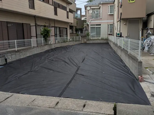 ☆お庭を綺麗に☆防草シート施工いたします！ 立会なし可能！シートのご準備も可サービスの画像