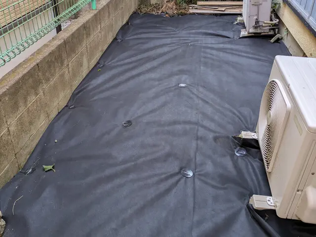 ☆お庭を綺麗に☆防草シート施工いたします！ 立会なし可能！シートのご準備も可サービスの画像