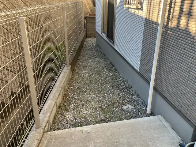 夏でも冬でもお庭の管理お任せ下さい！サービスの画像