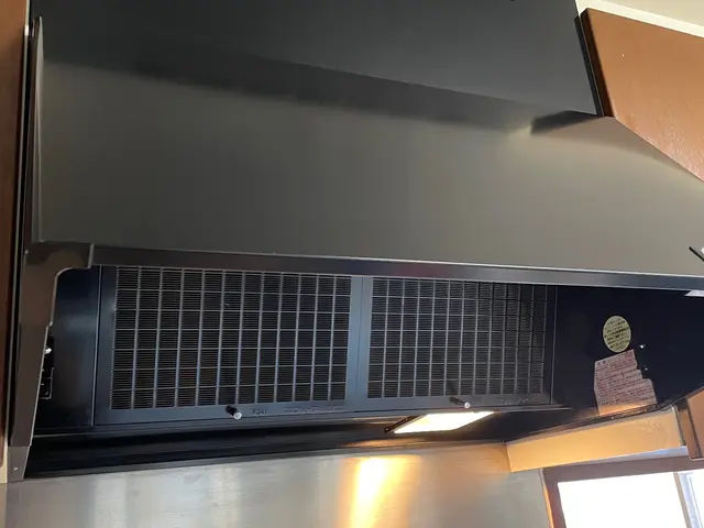 【業歴9年の実績】予約から施工まで全て自社対応◎営業時間外も対応可能サービスの画像