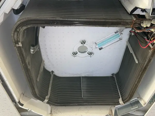 損害保険加入済。天カセ4方向対応。某航空会社も採用する洗剤で徹底洗浄。サービスの画像