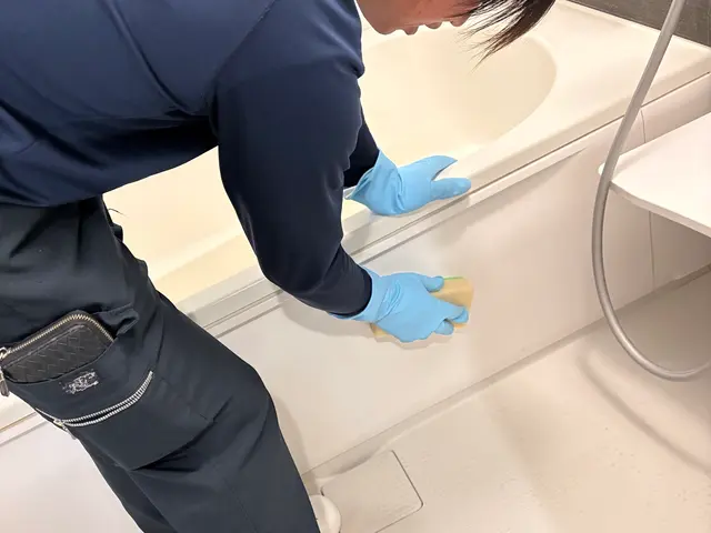 水回り2点セット(お風呂＋換気扇)クリーニング！！サービスの画像