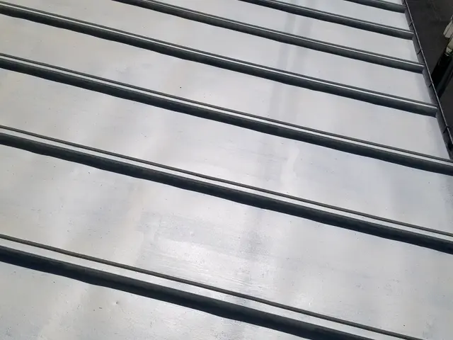 【15年以上の施工実績あり】安心の損害保険加入済み◎塗装は当店へお任せください！サービスの画像