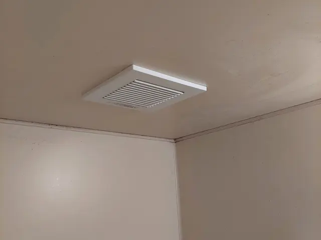 非喫煙者で業界17年！親切、丁寧、迅速に作業致します！サービスの画像