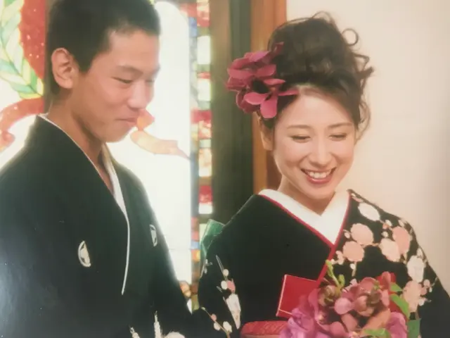 出張ヘアメイク☆モデル撮影.ショー、ブライダル、広告〜一般の方まで幅広く承ります