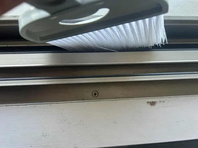 窓・サッシ掃除の事ならオテツダイ屋へお任せください！サービスの画像