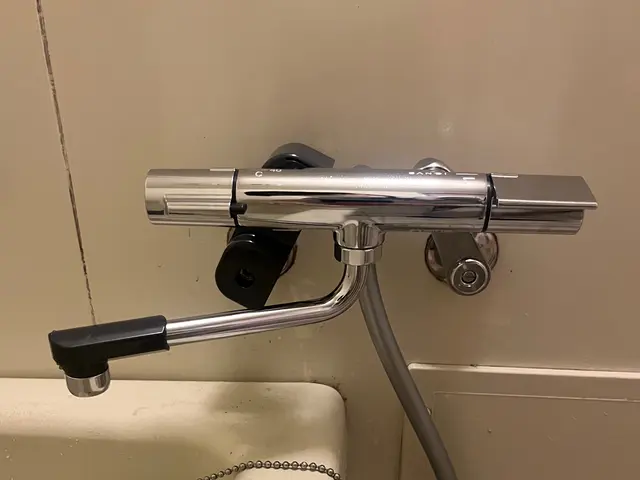 浴室水栓蛇口交換ご予約お待ちしております。手持ち水栓蛇口も大歓迎！サービスの画像