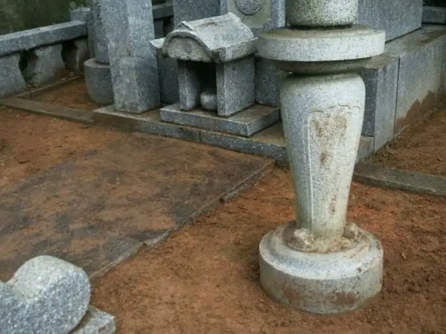 真心込めて、≪お墓掃除･お墓参り代行≫致します。北九州および近郊対応。サービスの画像