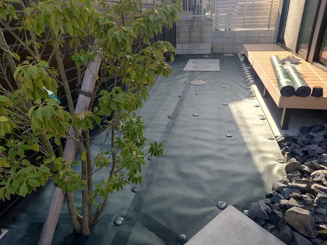 防草シート施工サービスの画像