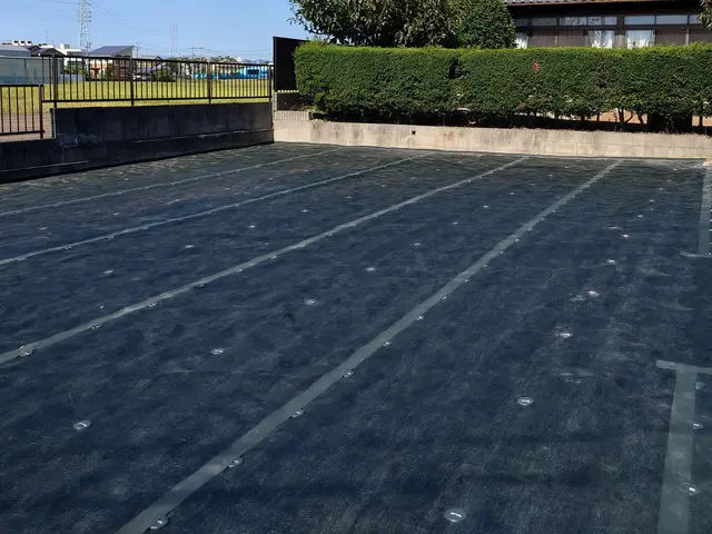 防草シート施工サービスの画像