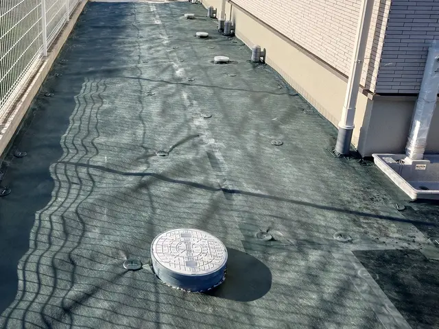 防草シート施工サービスの画像