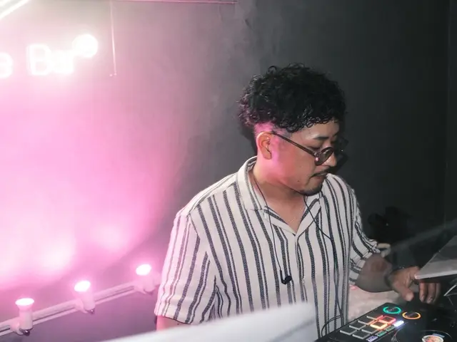 その場の雰囲気を考え、その場にあった選曲で盛り上げます。サービスの画像