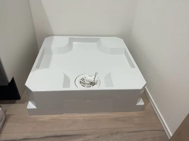 洗濯機パン取付・交換お任せ下さい！外置き洗濯機を室内移動可能◎サービスの画像