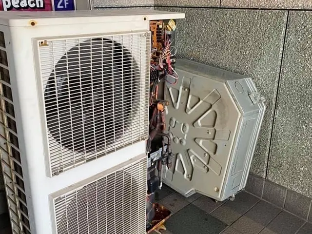 予約出来なくても、お気軽にお問い合わせ下さい。表示価格は目安。御見積り致します。サービスの画像