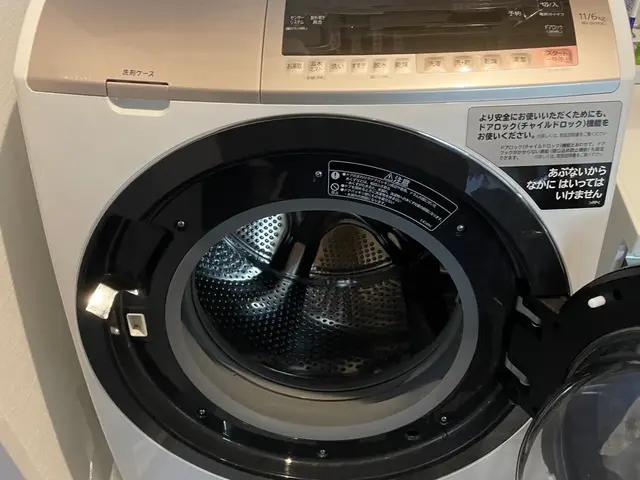 ドラム式洗濯機清掃！作業外注なし、すべて自社で対応！損害保険加入済みサービスの画像