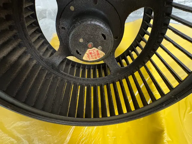 掃除したいけど見るのぎ怖いレンジフード。油汚れを落としてスッキリしましょう！サービスの画像