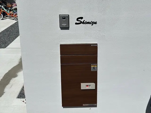 郵便ポスト取り付け 交換サービスの画像