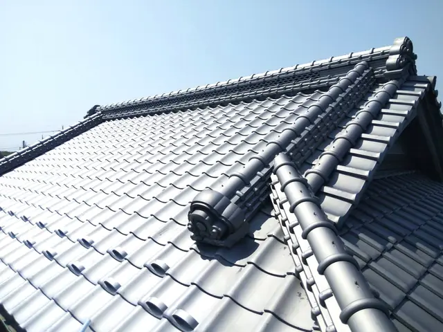 30年以上の経験！1枚からの修理もOKな屋根専門のプロが直します！サービスの画像